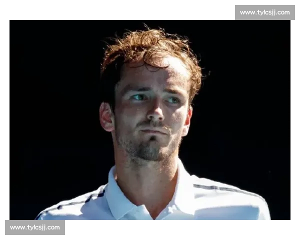 梅尔滕斯斯海尔托亨博斯封后，首夺草地冠军 + 生涯第 10 冠里程碑